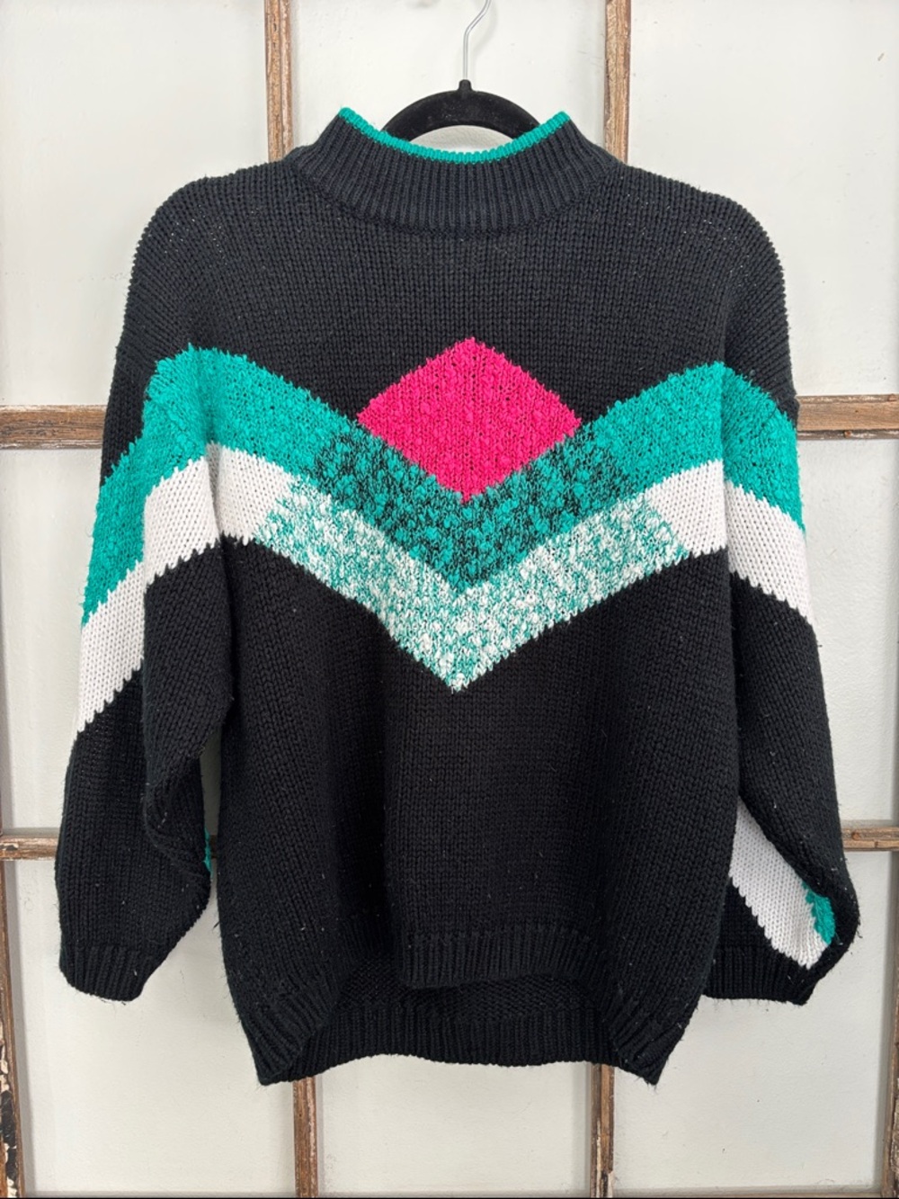 Vintage 80s/90s Item II sweater